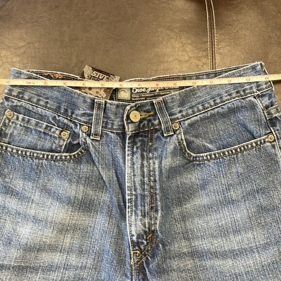 5ive Jungle & Co Women's Jean Shorts (18) - Picture 2 of 6